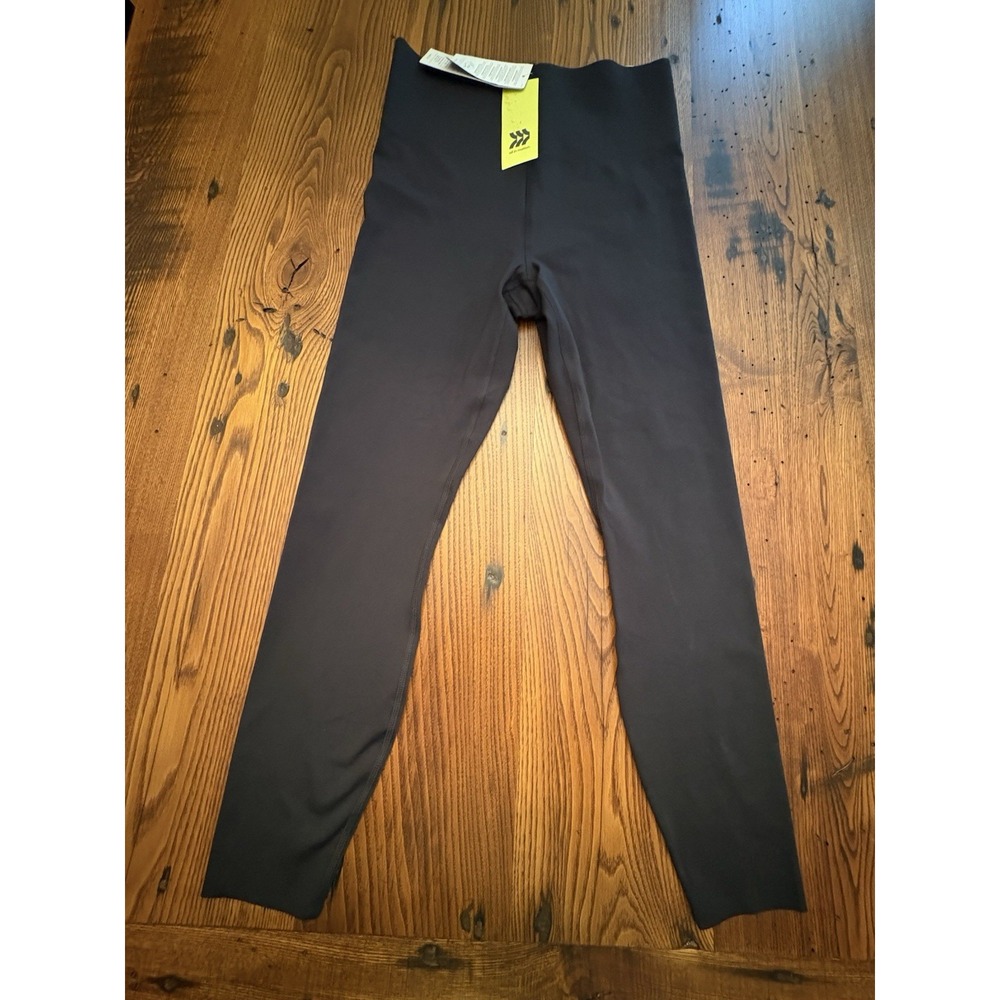 All In Motion Women Everyday Soft Ultra HighRise 7/8 Leggings Yoga Pilates M NWT